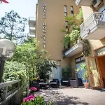 Rossini 3*
