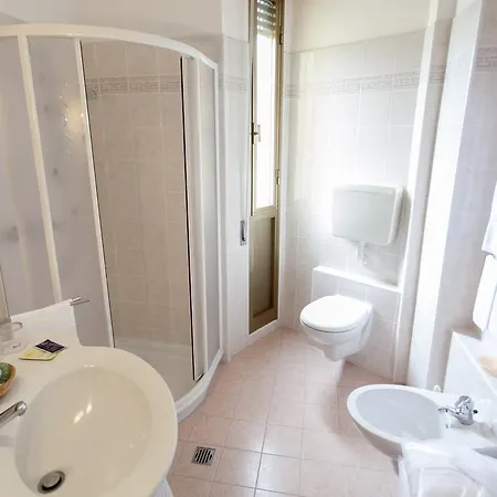 Otel Rossini 3*