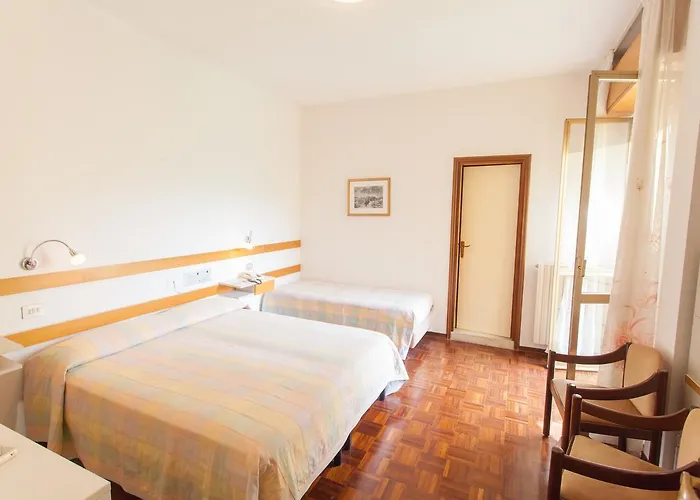 Отель Rossini 3*